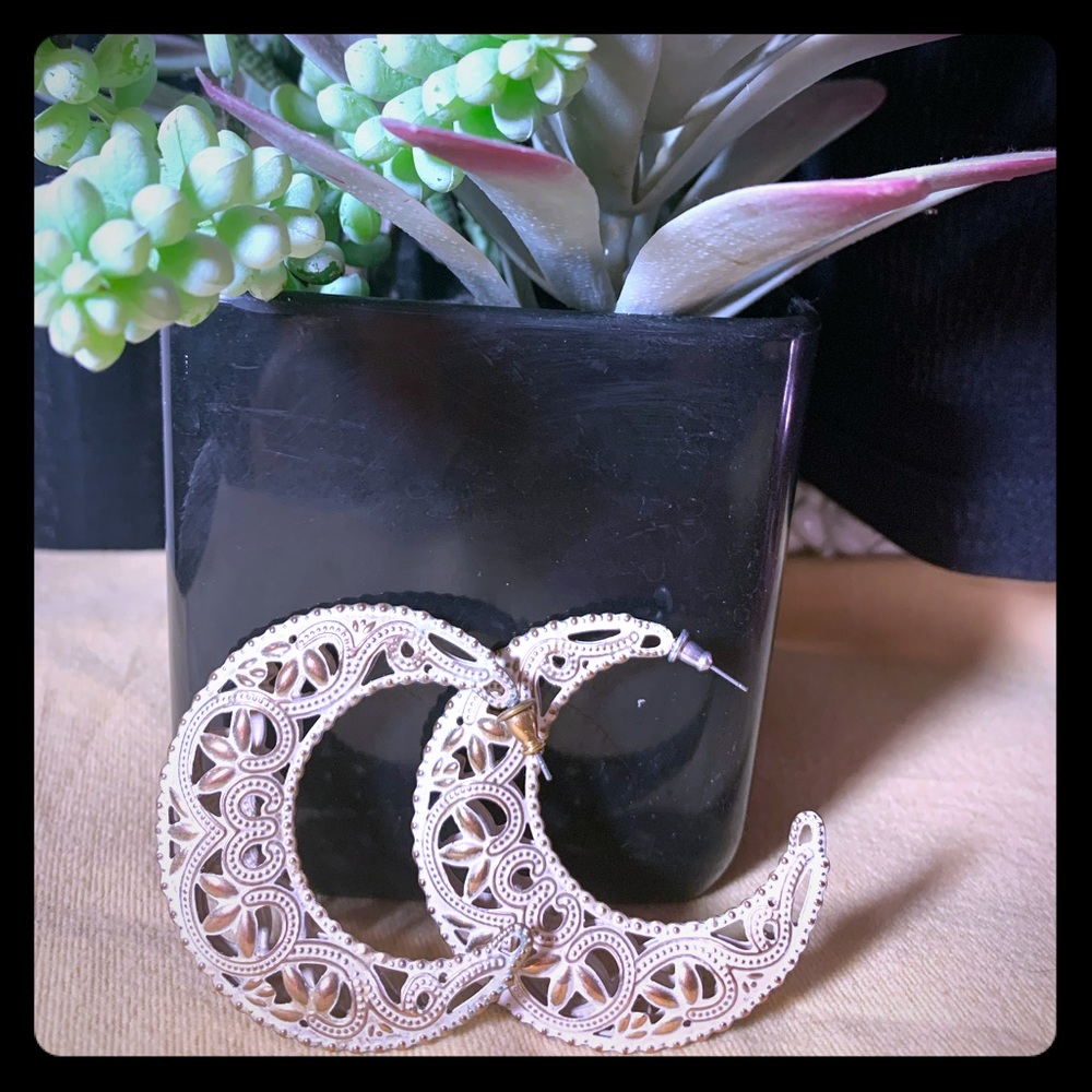 Earrings.